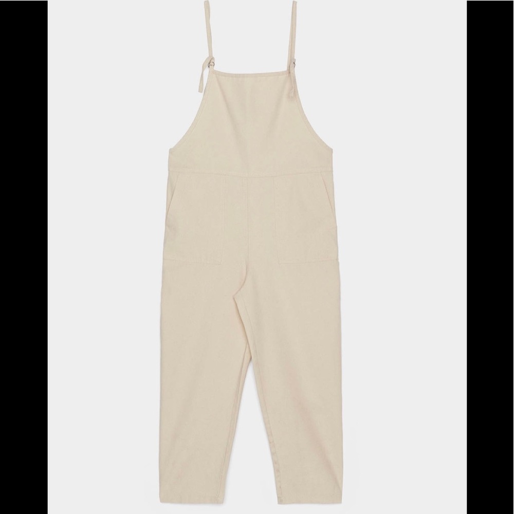 Off-white utility jumpsuit- cute, loose & casual fit